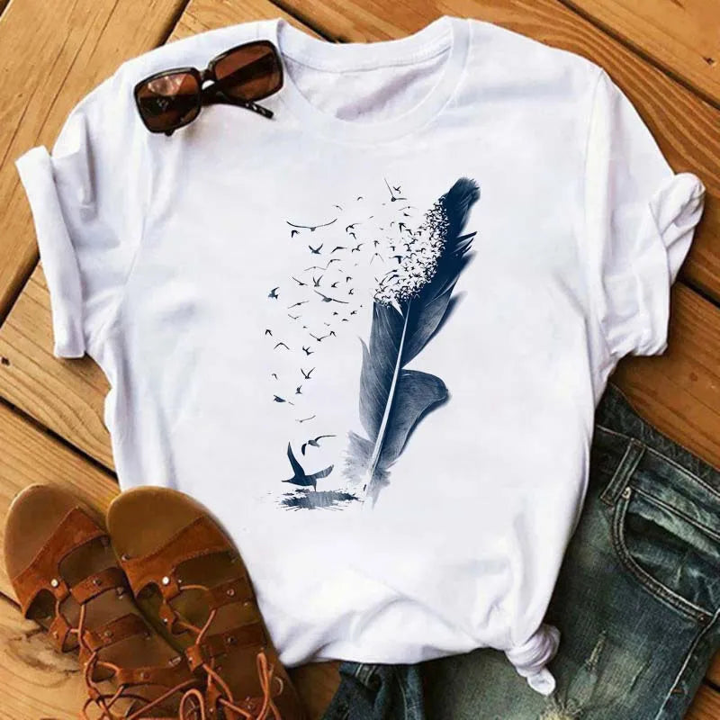 Women's Simple T-shirt Half Sleeve Colorful Flower Butterfly Art Feather Print Short Sleeve T-shirt Tops  Oversized T Shirt