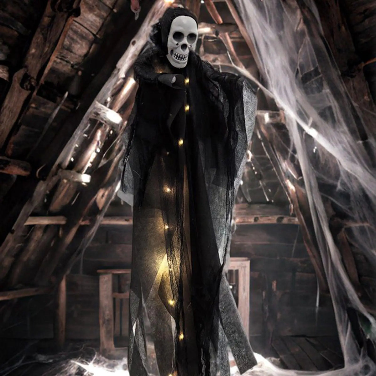 Halloween Hanging Skeleton Ghost Decoration Lighted Skull Ornament Horror Props Haunted House Outdoor Tree Decor Party Supplies