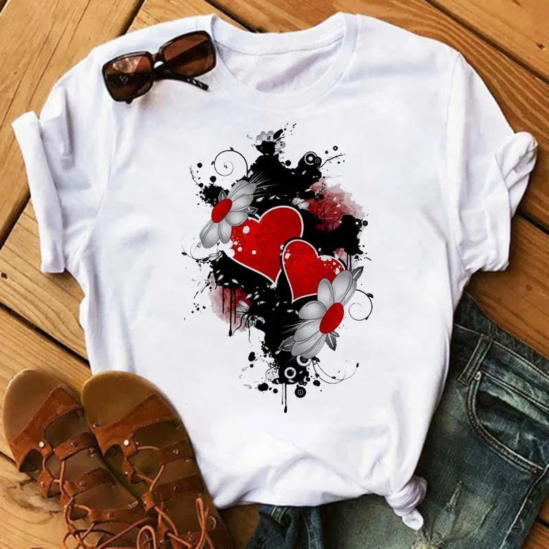 Women's Simple T-shirt Half Sleeve Colorful Flower Butterfly Art Feather Print Short Sleeve T-shirt Tops  Oversized T Shirt